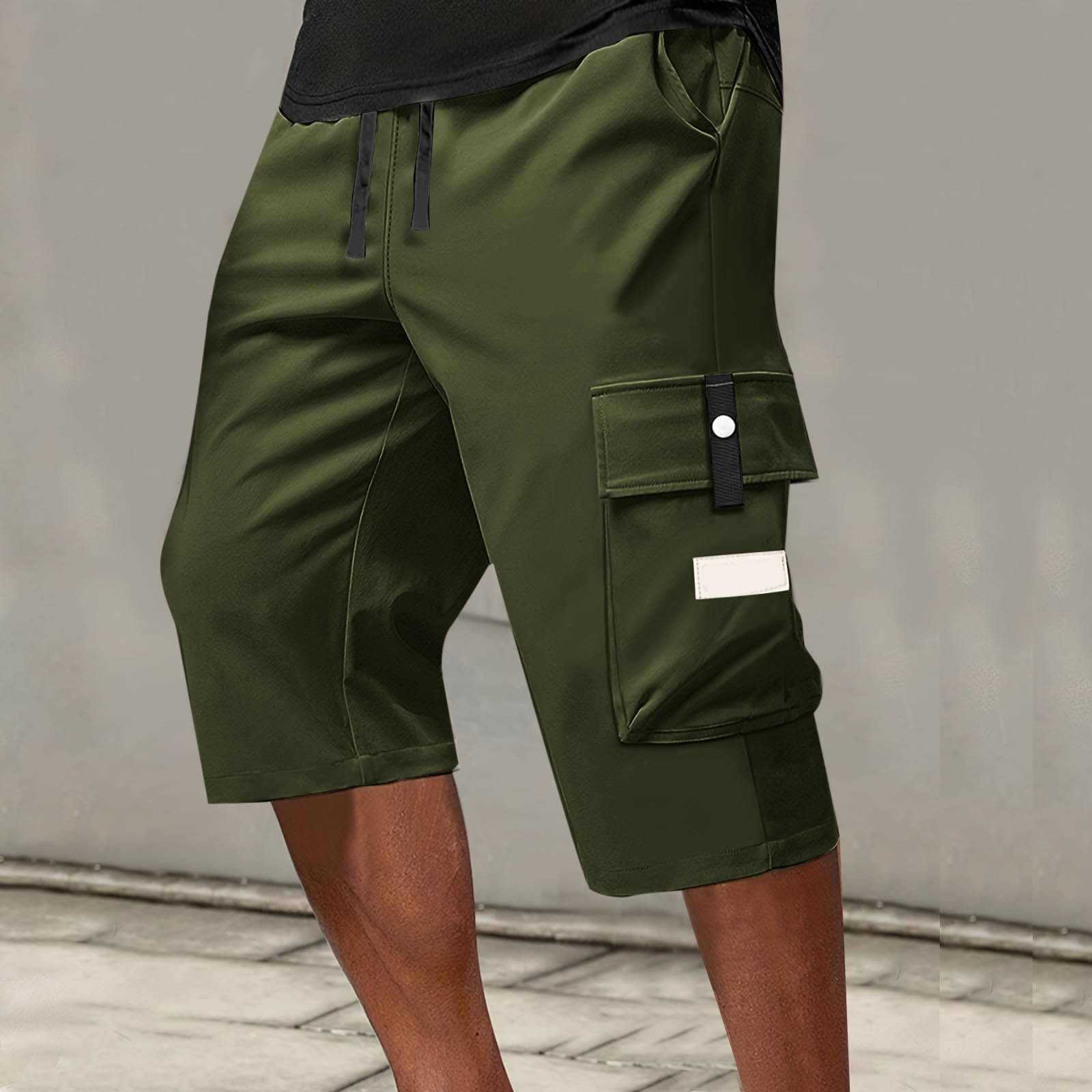 thumbnail image 2 of Pantalones cortos cargo para hombre por debajo de la rodilla: ligeros, cintura elástica, múltiples bolsillos, tallas M-XXXL para trabajo y actividades al aire libre., 2 of 7